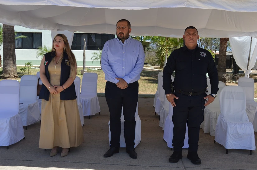 El coronel José Cuauhtémoc Maldonado Torres asumió el mando del 110 Batallón de Infantería en San Ignacio, en una ceremonia encabezada por autoridades militares y civiles de la región sur de Sinaloa.