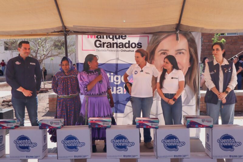Noticias Chihuahua PAUSA.MX Visita Manque Granados Ladrilleras Norte y entrega apoyos a familias de la comunidad rarámuri Noticias Chihuahua Pausa.MX Visita Manque Granados Ladrilleras Norte y entrega apoyos a familias de la comunidad rarámuri