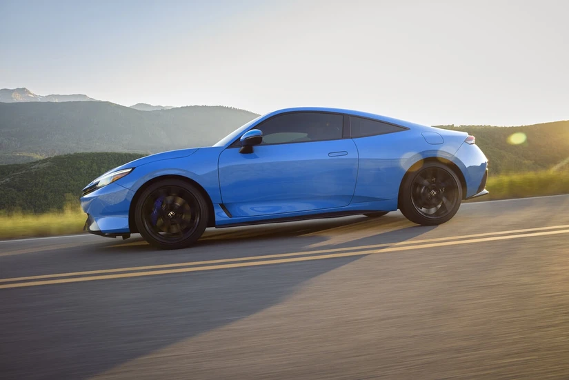 El sistema Honda S+ shift simula la sensación de una transmisión manual para una sensación más deportiva. 