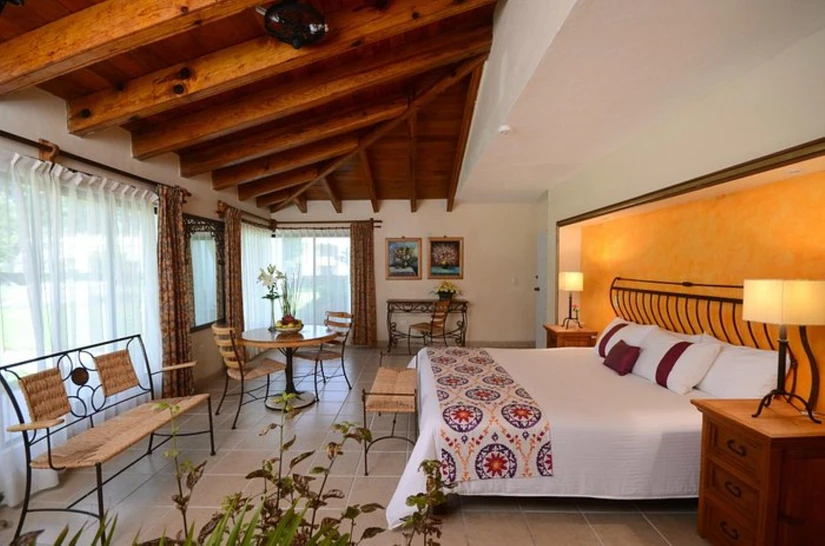 Hotel Misión ofrece habitaciones tipo villa en San Miguel de Allende. Foto Cortesía