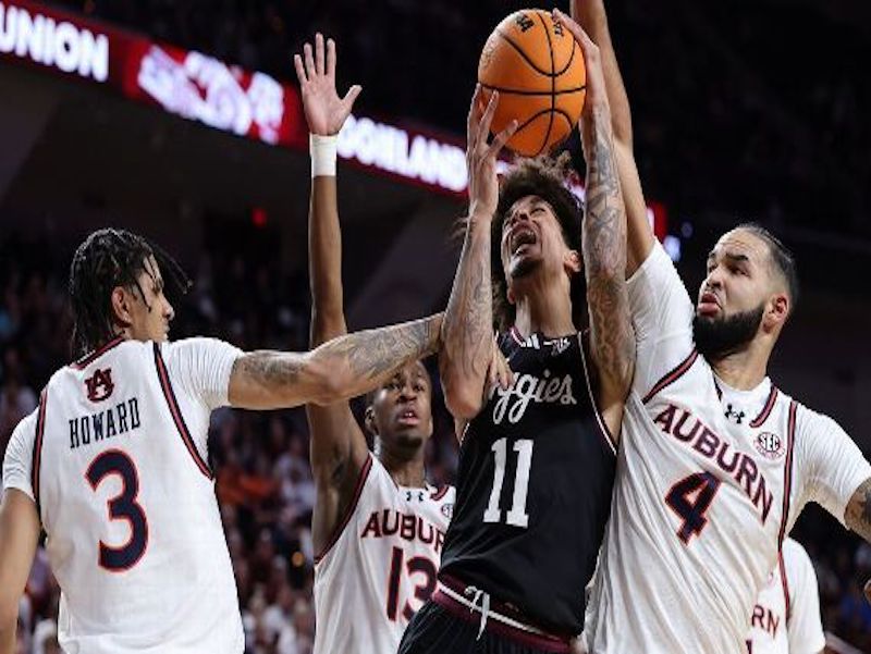 Torneos universitarios de baloncesto arrancan rumbo a March Madness