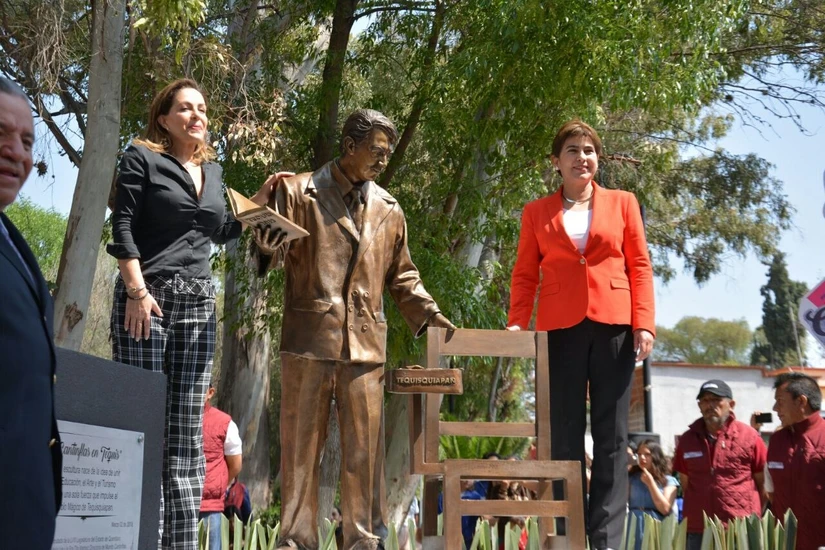 El pueblo tiene una estatua del cómico. Foto: Cortesía