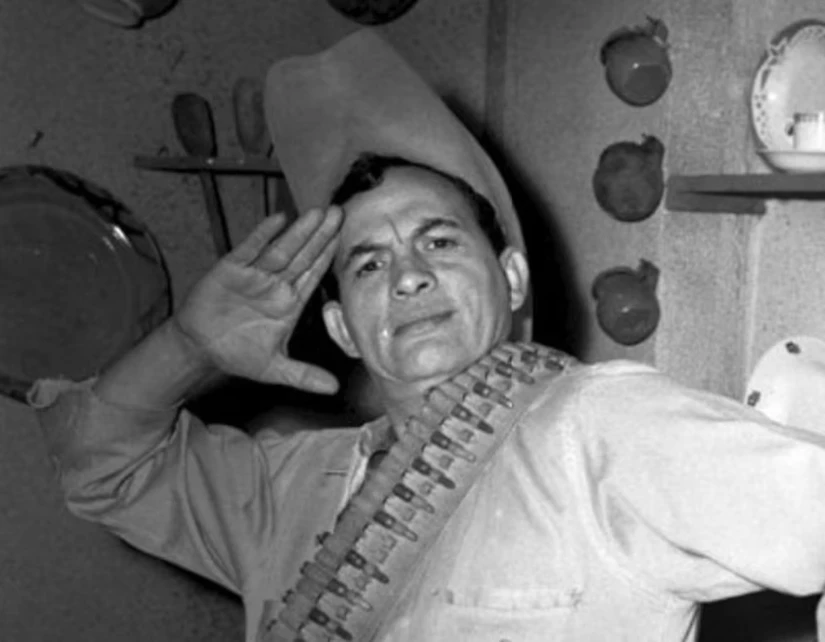 Dejo la escuela y trabajó en la carnicería familiar. Foto: Cortesía