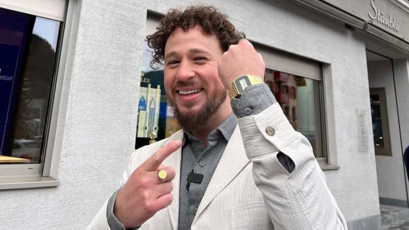 Luisito Comunica tiene varios negocios. Foto: Cortesía