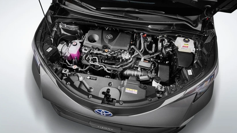 Su motor combina combustión con sistema eléctrico. Foto: Cortesía