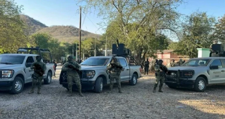Operativo de la Marina en El Salado,Sinaloa, deja 11 muertos y un detenido