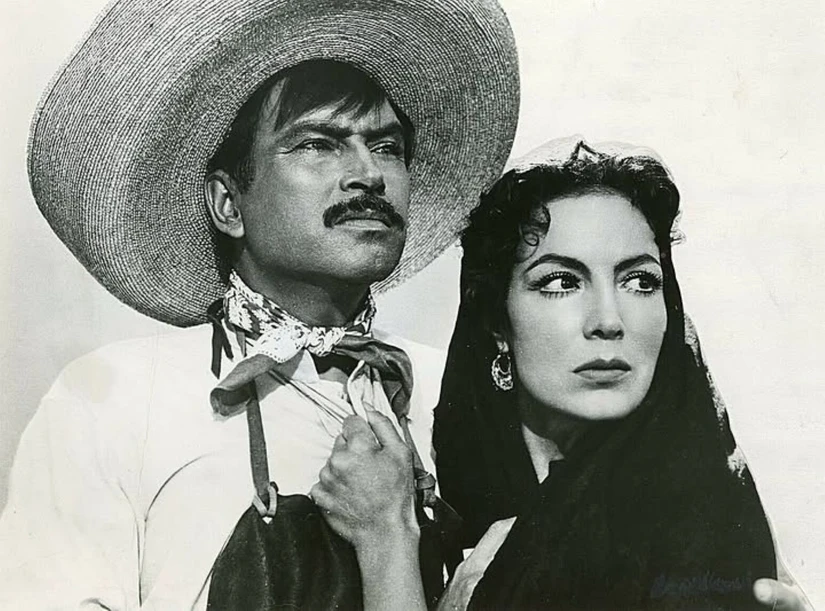 Película La Escondida, protagonizado por María Félix y Pedro Armendáriz. Foto: Cortesía