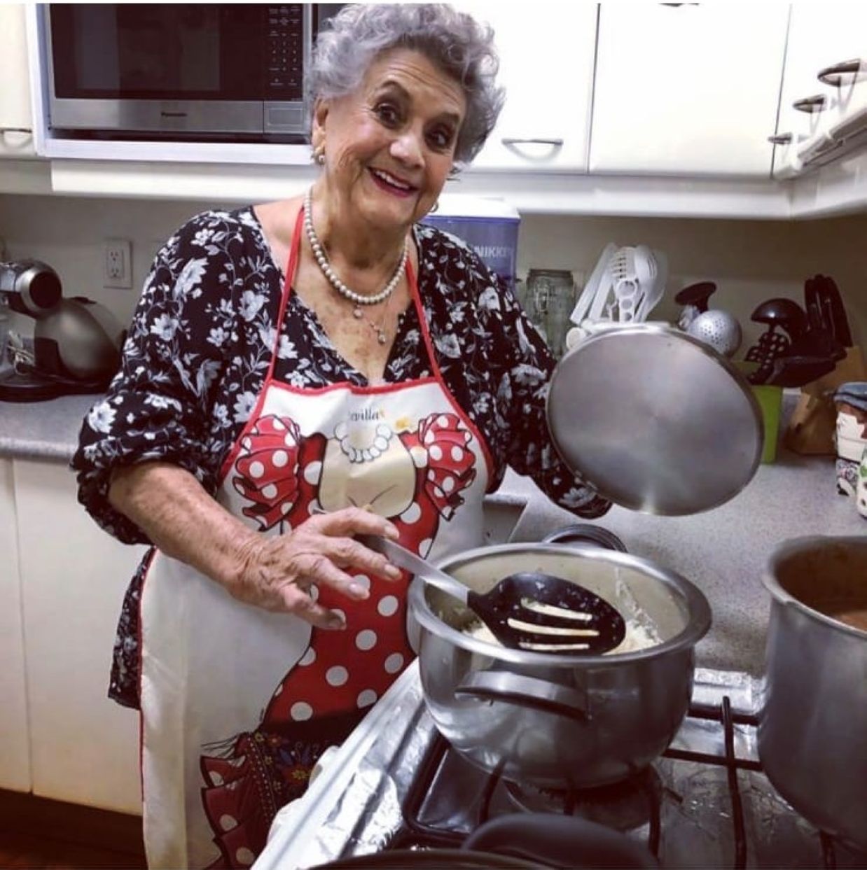 Queta en su cocina. Foto: instagram