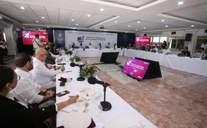 Secretaria de Turismo y la titular del Secretariado Ejecutivo del Sistema Nacional de Seguridad Pública sostienen encuentro con empresarios turísticos de Mazatlán