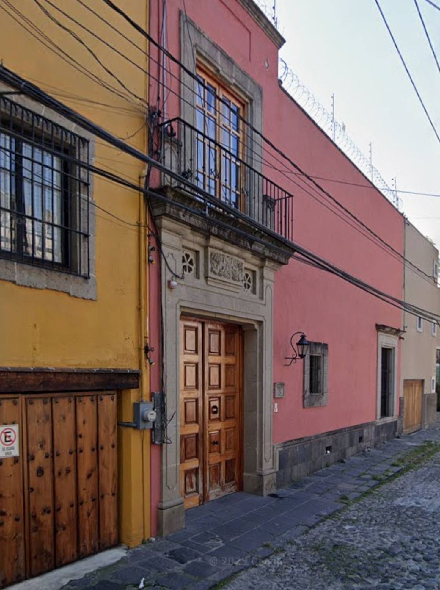 Sí se puede visitar la propiedad donde grabaron la película de Cuidado con el Amor Pedro Infante y Elsa Aguirre-. Foto: Cortesía