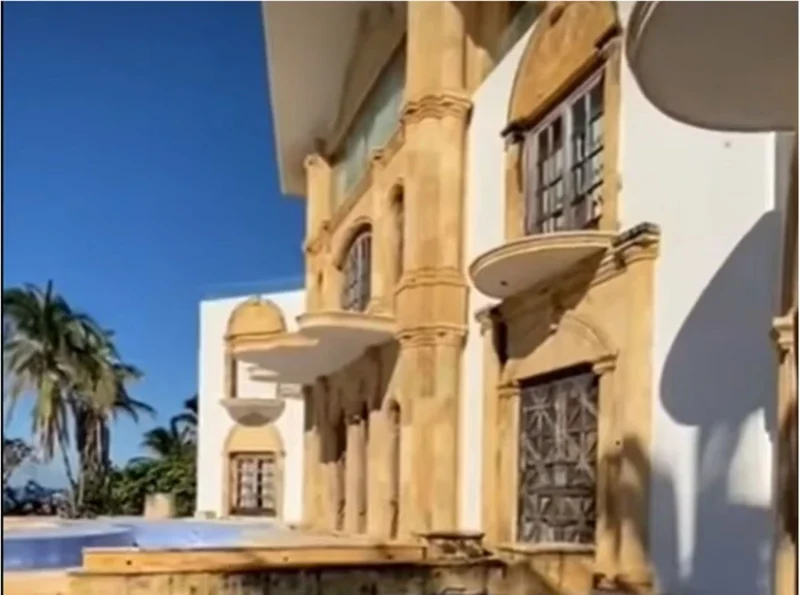 Así era la mansión de Luis Miguel en Acapulco