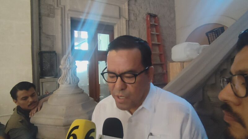 Señala Abelardo Velenzuela red de venta ilegal de medicamentos oncológicos