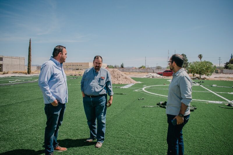 Avanza Gobierno Municipal rehabilitación de la deportiva en la colonia Revolución con nuevas canchas, juegos extremos y mejoramiento integral del espacio