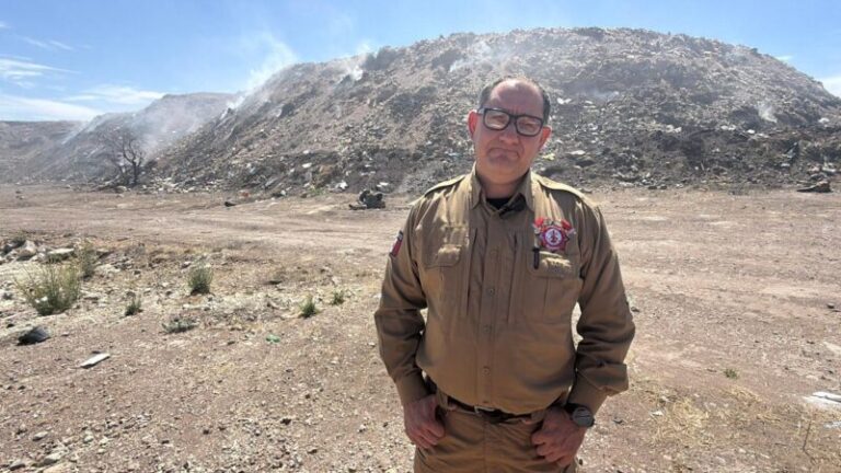 Cumple basurero de Cuauhtémoc tres semanas encendido