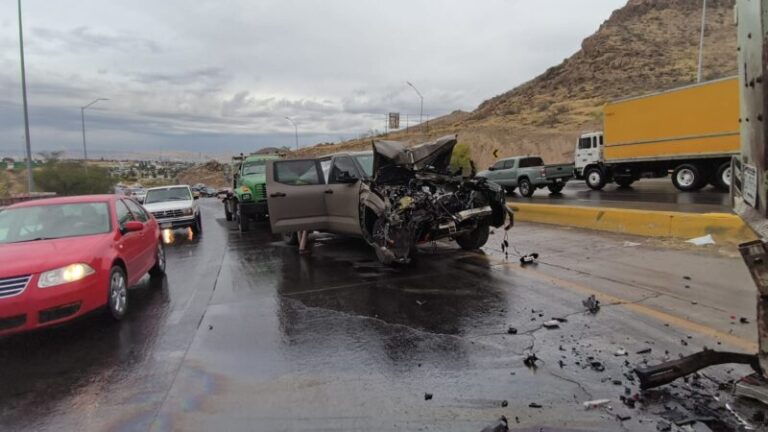 Registran dos accidentes vehiculares en vía a Aldama