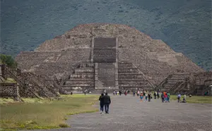 ¿Cómo llegar a Teotihuacán desde CDMX? Costos y rutas en 2026