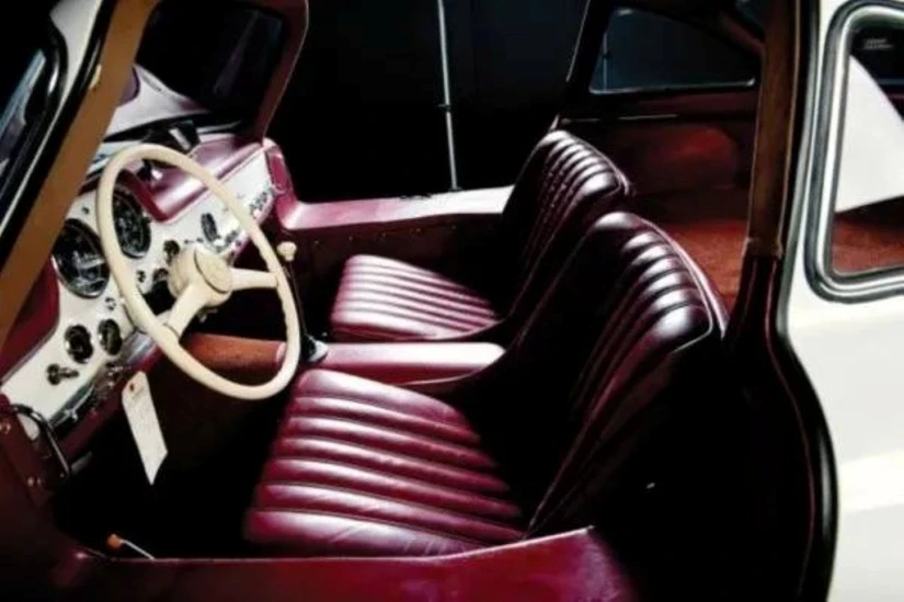 El Mercedes Benz SL 300 