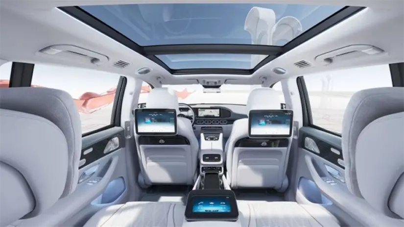 La lujosa camioneta de Ricardo Salinas. Foto: X