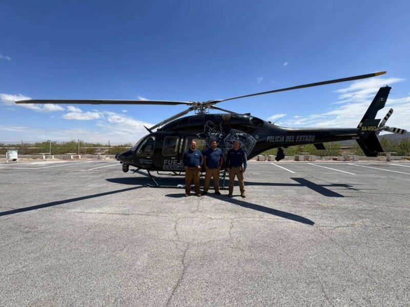 Alcalde Jorge Aldana gestiona sobrevuelo de helicóptero del Estado para reforzar búsqueda en el Río Conchos
