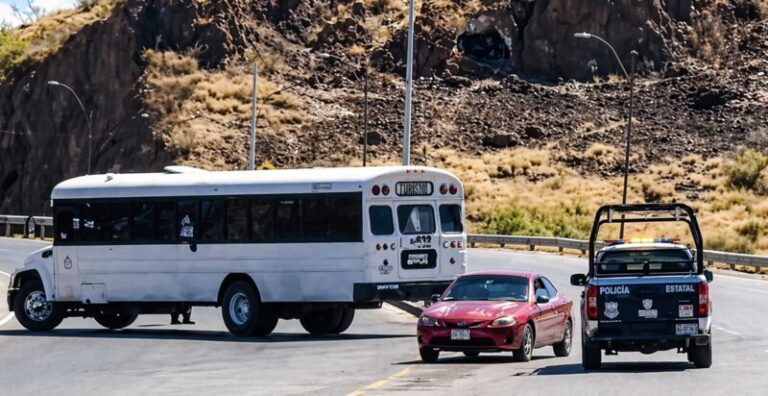 Desata caos y terror por comando armado en embosca a estatales rumbo a Aldama