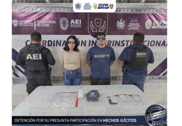 Cateo en vivienda destapa narcoactividad y deja pareja detenida con decenas de dosis