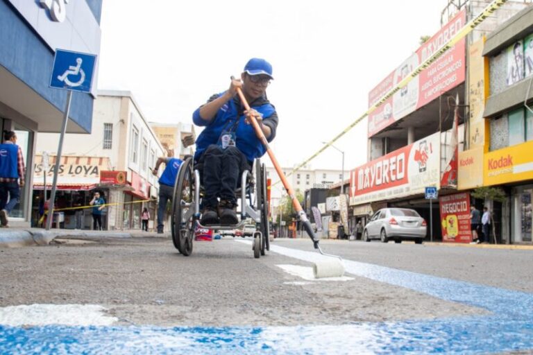 Continúa campaña para promover respeto a cajones azules en Chihuahua