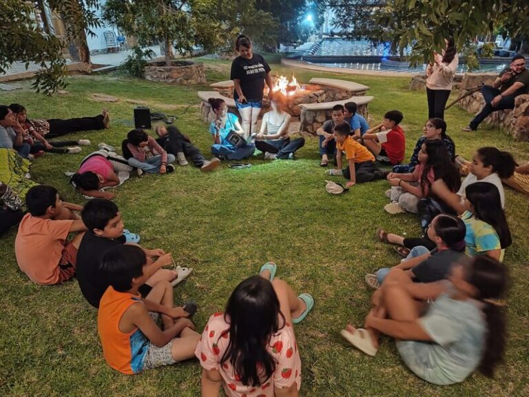 Crecer resistiendo: violencia, salud y falta de oportunidades, las deudas que siguen marcando la infancia en México