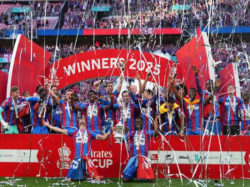 Crystal Palace sorprende y avanza a semifinales europeas