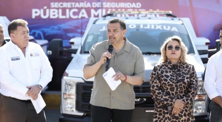 Entrega CPC 15 unidades nuevas de Auxilio Vial