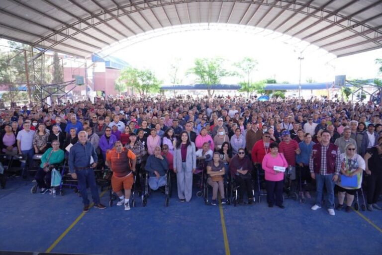 Finaliza el sábado entrega de tarjetas para mujeres y adultos mayores
