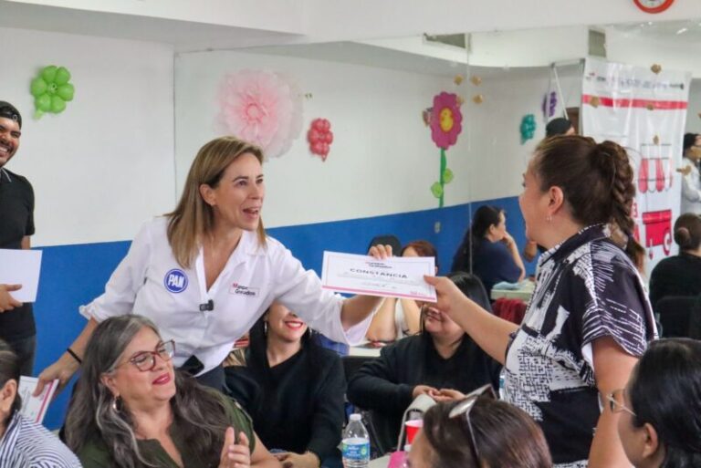 Impulsa Manque Granados el emprendimiento con Sabadito Emprendedor en colonia Insurgentes