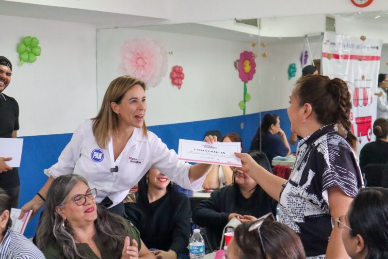 Impulsa Manque Granados el emprendimiento con Sabadito Emprendedor en colonia Insurgentes