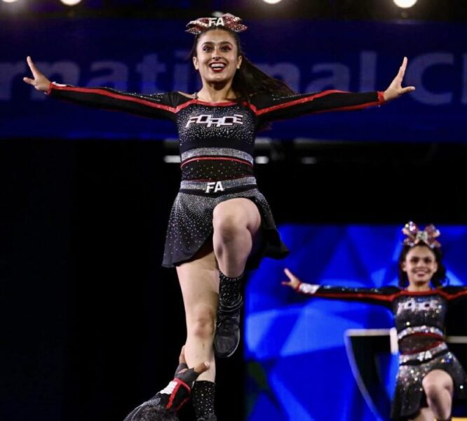 Logran chihuahuenses la plata en internacional de porra en Orlando