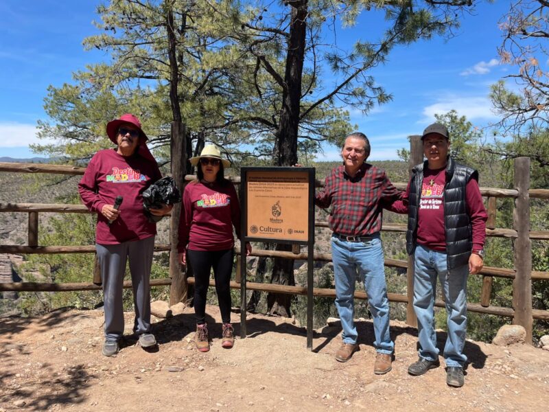 Instalan nuevas cédulas informativas en la Zona Arqueológica Las Cuarenta Casas