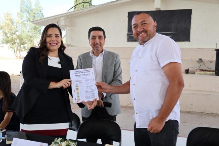 Visita Joss Vega Primaria Leyes de Reforma para dar a conocer a Diputada Infantil