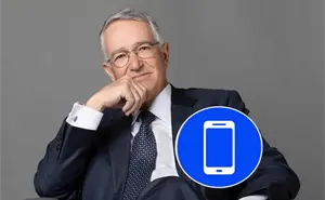 ¿Qué celular tiene el empresario Ricardo Salinas Pliego y cuánto cuesta?