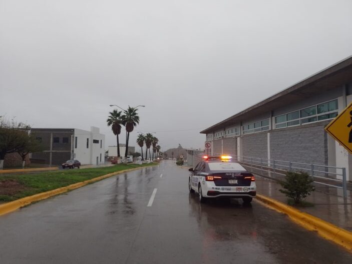 Persisten lluvias y fuertes vientos en Chihuahua