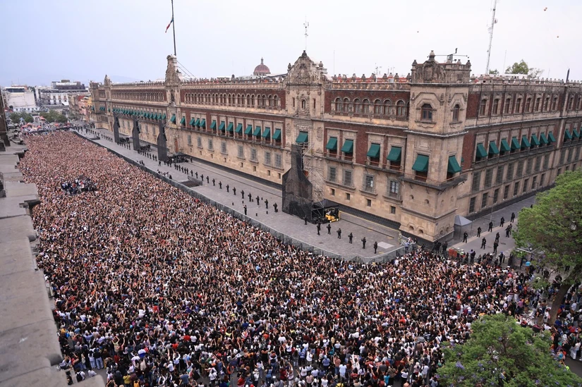 BTS en Palacio Nacional así fue el histórico encuentro con miles de ARMY