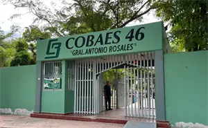 niños de escasos recursos celebran con alumnos COBAES 29