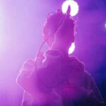 ¿Cómo contactar a un artista grupero favorito para un evento privado?