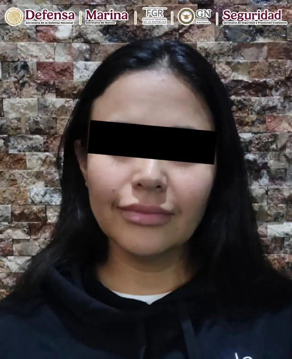 Los detenidos enfrentan acusaciones por varios delitos graves.
