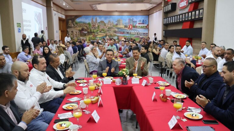 Fortalece CMIC vínculos con SCOP