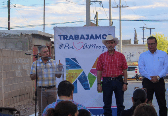 Acompaña Pérez Pavía entrega de obra hidráulica en Meoqui
