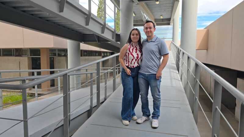 Ana Paola y Emiliano, a un paso de concluir su carrera con apoyo de Mi Beca Chihuahua Competitividad