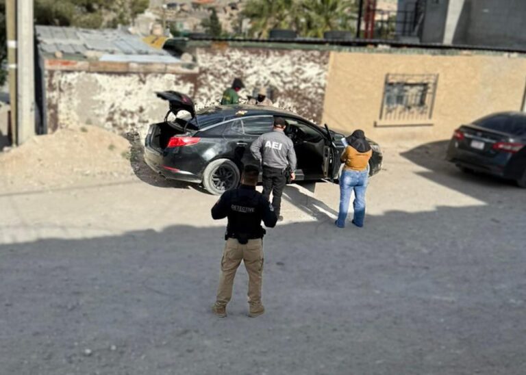 Aseguran vehículos ligados a privación de la libertad en Juárez