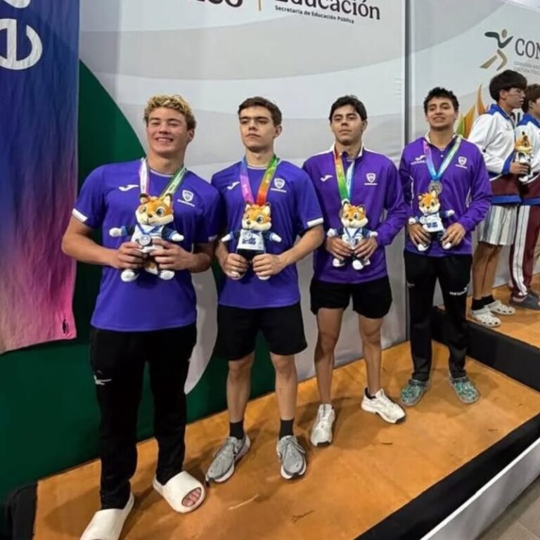 Ian Santarriaga se queda con tres platas en la Olimpiada Nacional de Natación