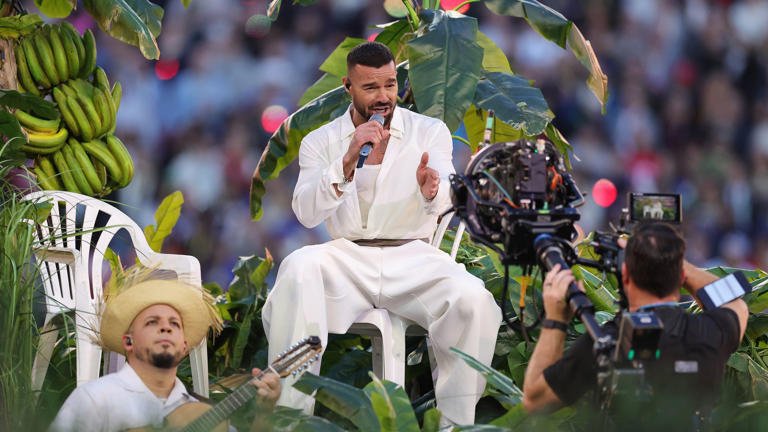 Caos y pánico en concierto de Ricky Martin tras inesperado ataque con gas lacrimógeno