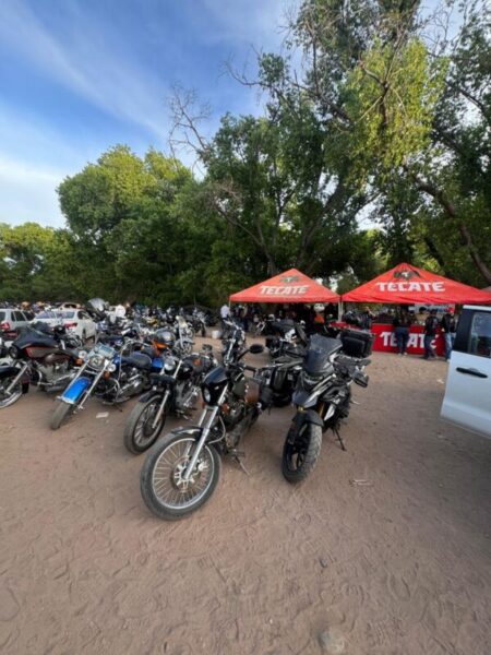 Celebran aniversario biker con rodada hasta Santa Isabel