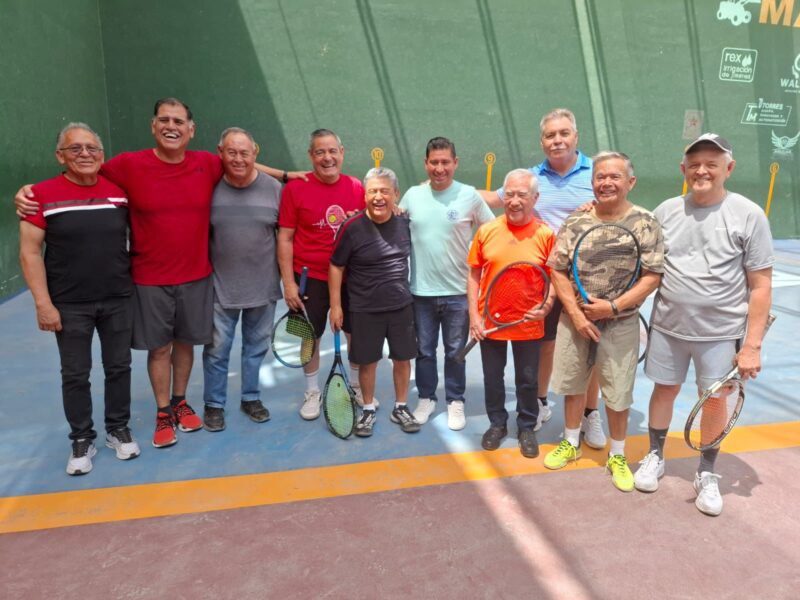 Llegó “El Charro” a Chihuahua, la leyenda del frontenis