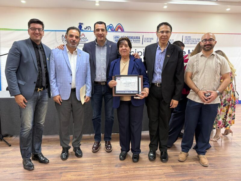 Destaca Lupita Borruel recertificación de dependencias municipales como Espacios 100% Libres de Humo de Tabaco y Emisiones